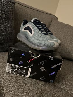 Air Max 720 Size 7.5 Women 