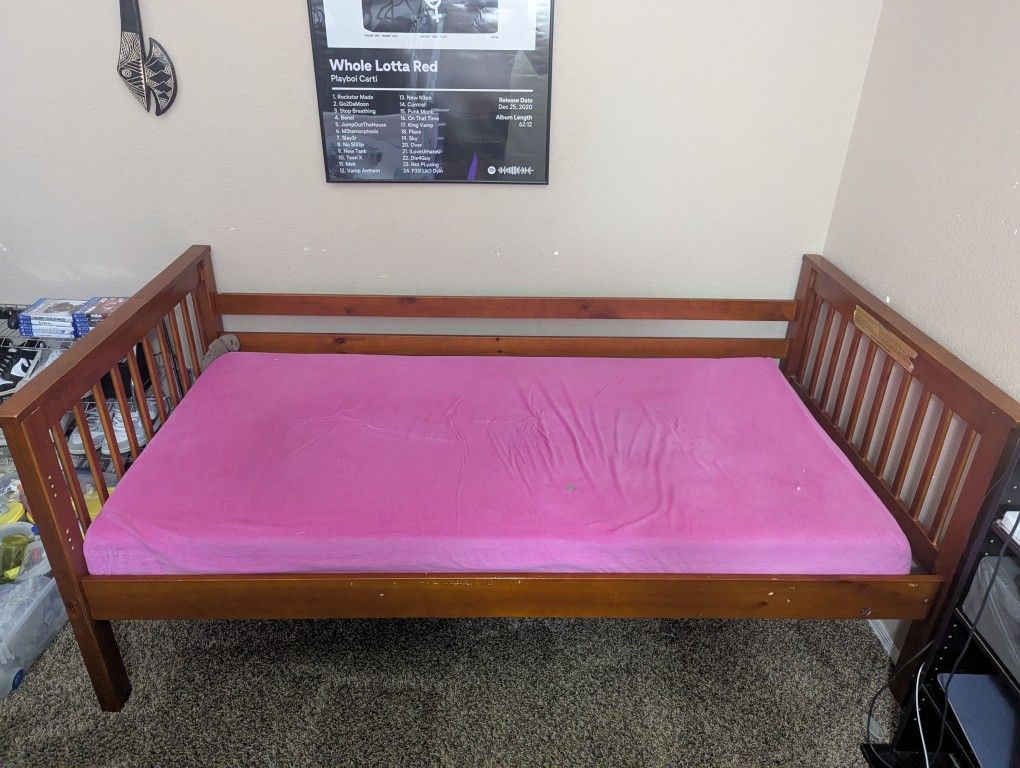 Twin Bed And Mattress