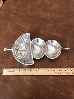 Bar plate, olives & lemon or lime serving piece