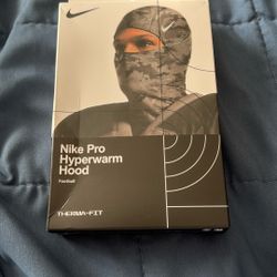 Nike Pro HYPERWARM Hood 