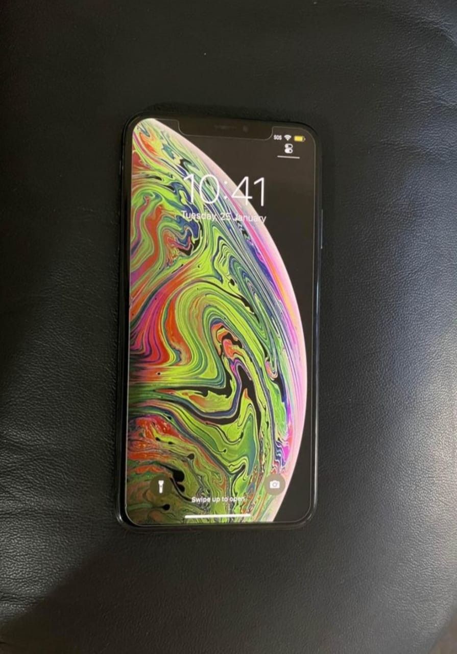 Unlocked iPhone X 64Gb Black With Accessories