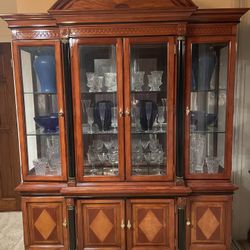 CHINA BUFFET FANCY CABINET 