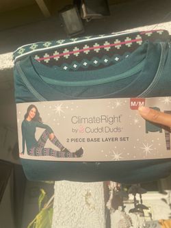 ClimateRight by Cuddl Duds 2-Piece Base Layer Set – Size M – New