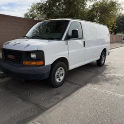 2010 GMC Savana 1500