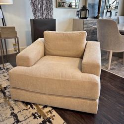 Sofá Chair , Same Day Delivery 🚚 