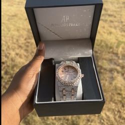 Bussdown AP Watch