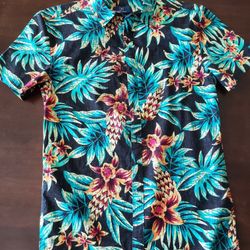 boys/men's Hawaiian shirt
