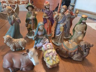 Vintage ceramic  nativity scene