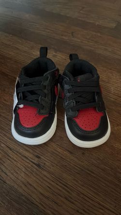 Baby Jordan shoes size 4C