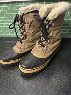Men's Size 11 Wool Lined Sorel Winter Boots