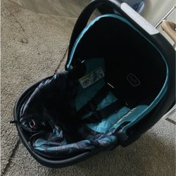 Evenflo Car seat 