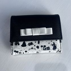 Loungefly official princesses black white trifold wallet collection Disney 