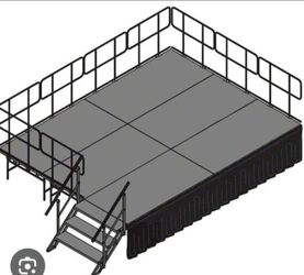 Stage / Platform