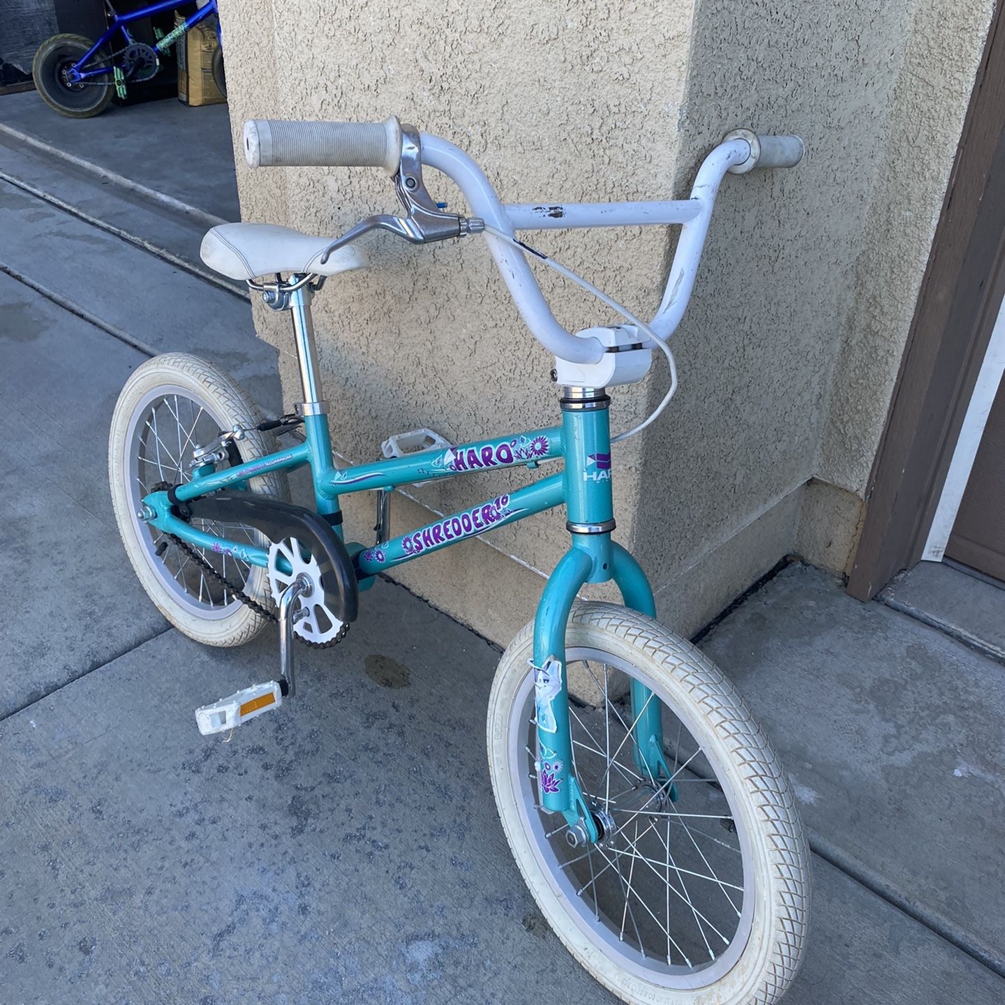 Kid’s Bike (Haro Shredder 16)