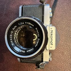 Vintage Nikon Nikomat (Nikkormat) Manual 35mm Camera
