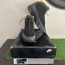 Size 11 - Jordan 9 Retro Dark Charcoal University Gold NDS Damaged Box
