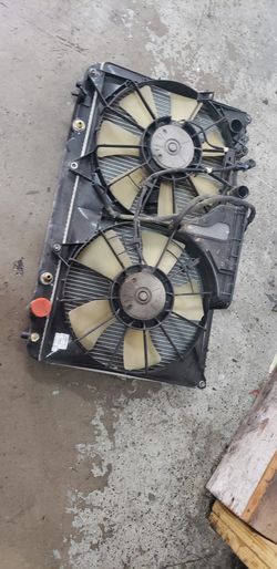 Is300 radiator with fan