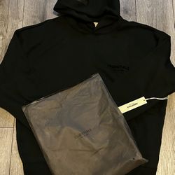Ess Hoodie
