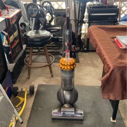 Dyson Cinetic Big Ball Multi Floor Upright Vacuum Cleaner 