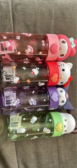 Hello kitty water bottle