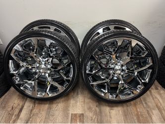 NEW 26 inch chrome snowflake wheels wrapped in lexani 305/30r26 tires