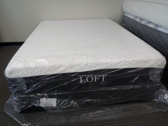 12" QUEEN MEMORY FOAM MATTRESS SET