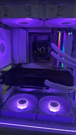 Nvidia RTX 5070 FE Founder Edition 12GB