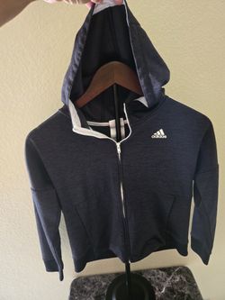 Adidas Girl Size 14 Athletic Sweatshirt.