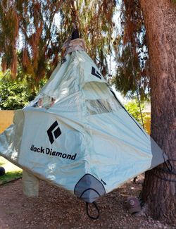 Black Diamond Cliff Cabana Double Portaledge & Fly - used once