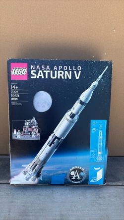 Lego -Nasa Apollo Saturn V