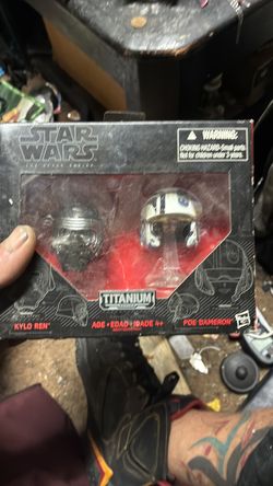 Star Wars Kyle ren and Poe dameron