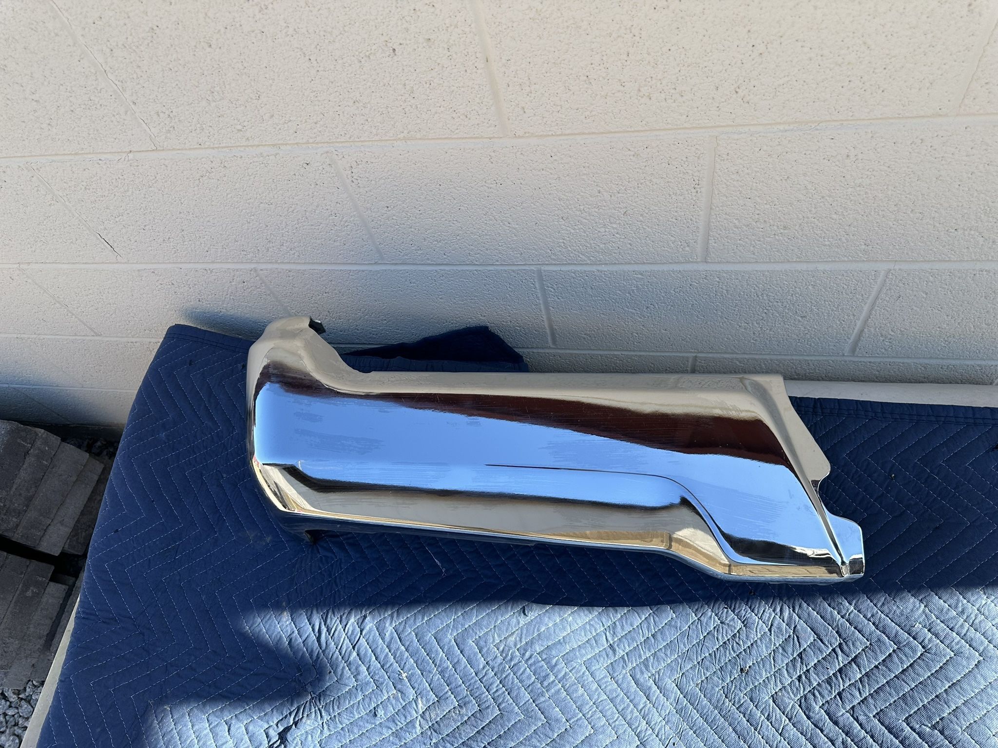 Ford F-250 Bumper End Cap 2017 - 2022, Ford F-350 Bumper End Cap, rear bumper, ORIGINAL OEM FORD 