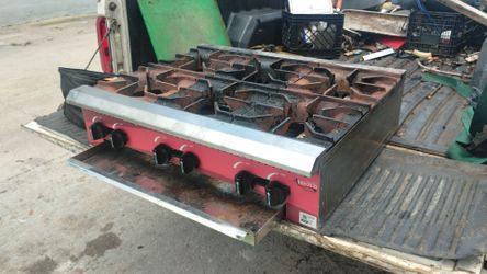 SIX BURNER 6 COUNTERTOP RANGE