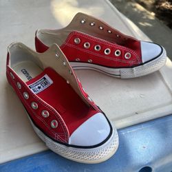 Converse Shoes Size 8