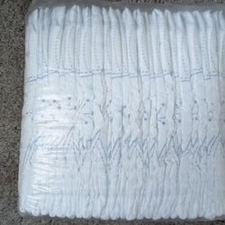 Pampers Size 5 - 24 Counts / Pampers Diapers Size 5 