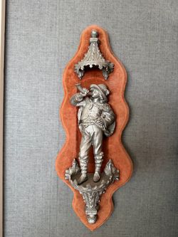 Vintage 3D Metal Wall Plaque Velvet Backing