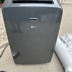 LG Air Conditioner 
