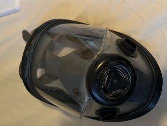 Full-face respirator mask