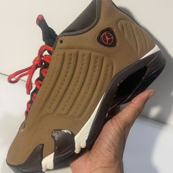 Air Jordan 14 Retro “Winterized” Size 9.5