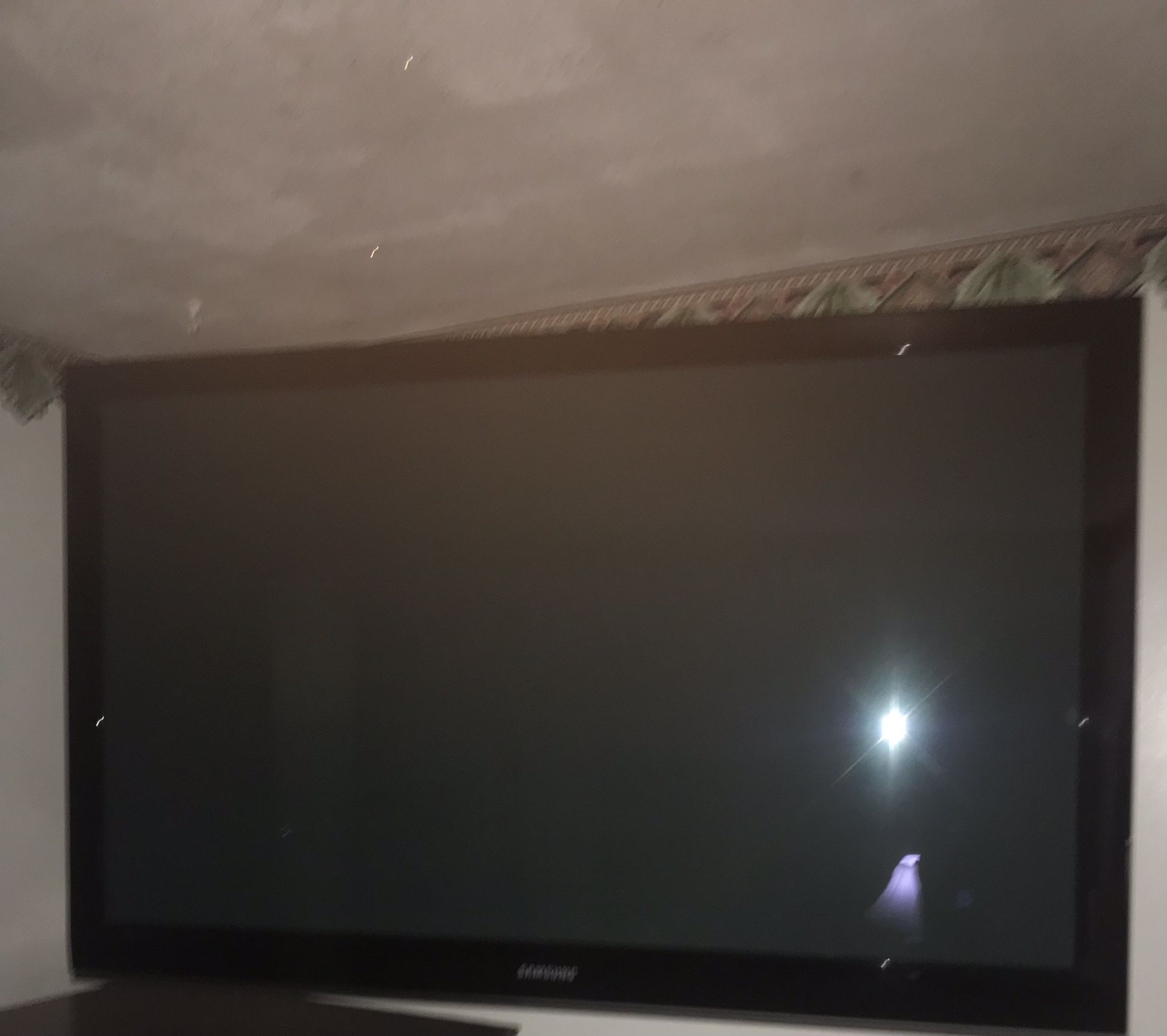72 Inches Samsung Flat Screen Tv