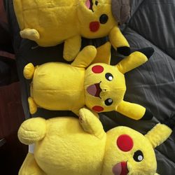 Pokemon Plushies 
