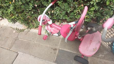 Tricycle for kids