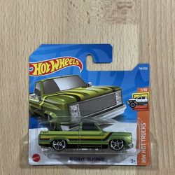 Hot Wheels Mainline Short Card '83 Chevy Silverado