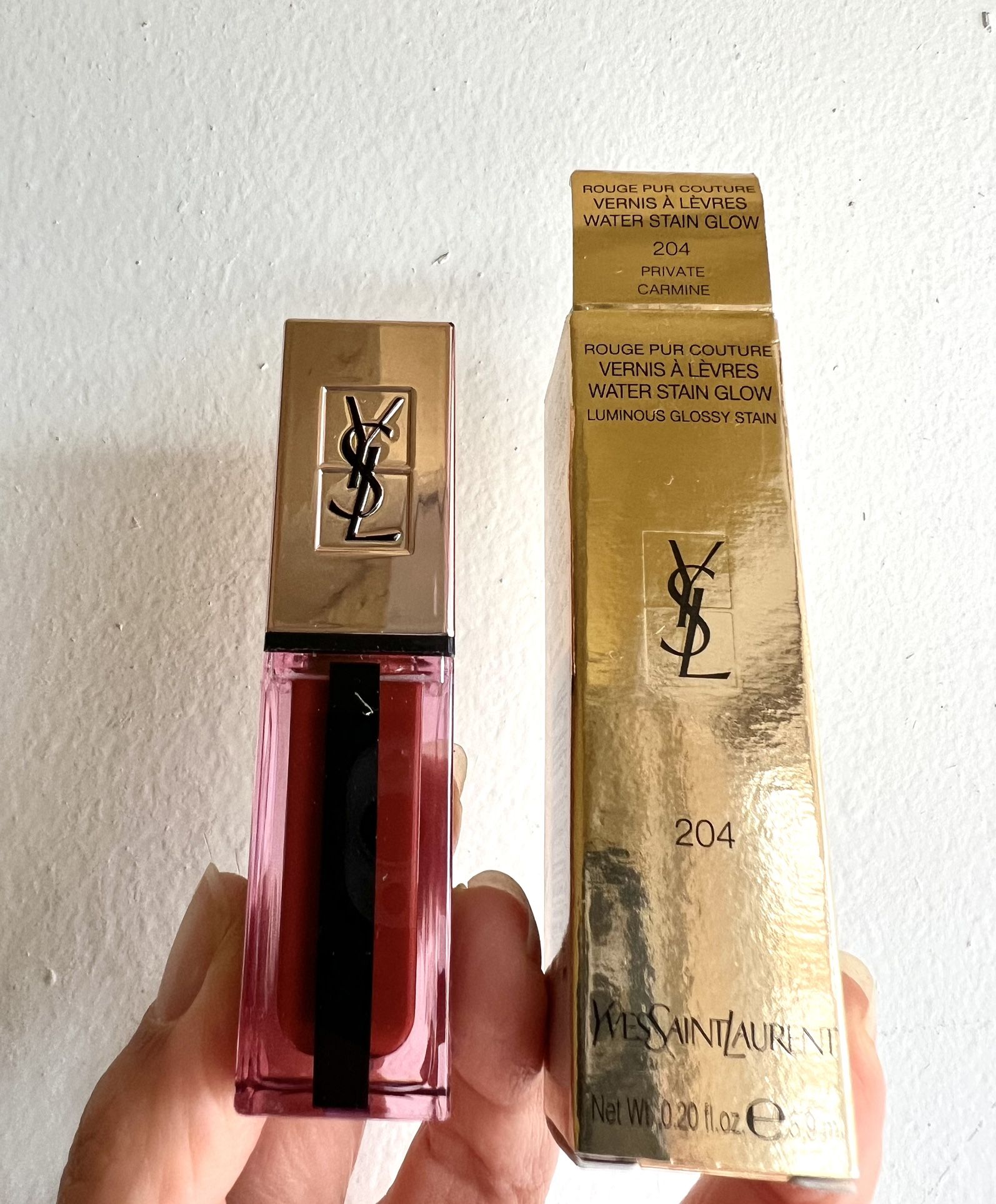 YVES SAINT LAURENT WATER STAIN GLOW 0.2 Oz LIP STAIN #204 PRIVATE CARMINE NIB