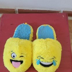 Girls Sleeper Size 6-7