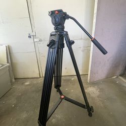 Coman Video Tripod