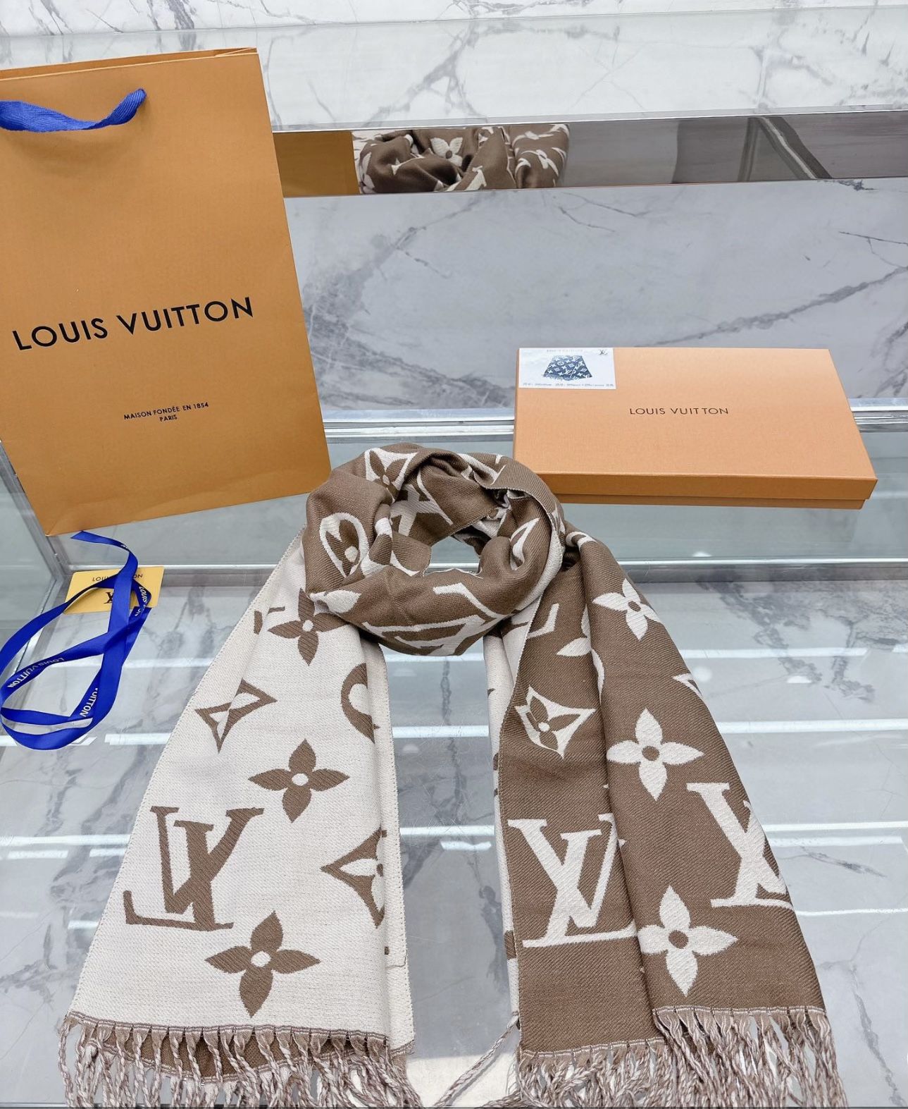 Louis Vuitton Scarf