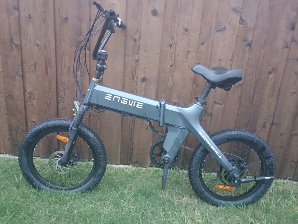 Folding Trail E-bike