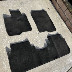 2024 Honda CRV Carpet Floor Mats Black Used For Two Years OEM