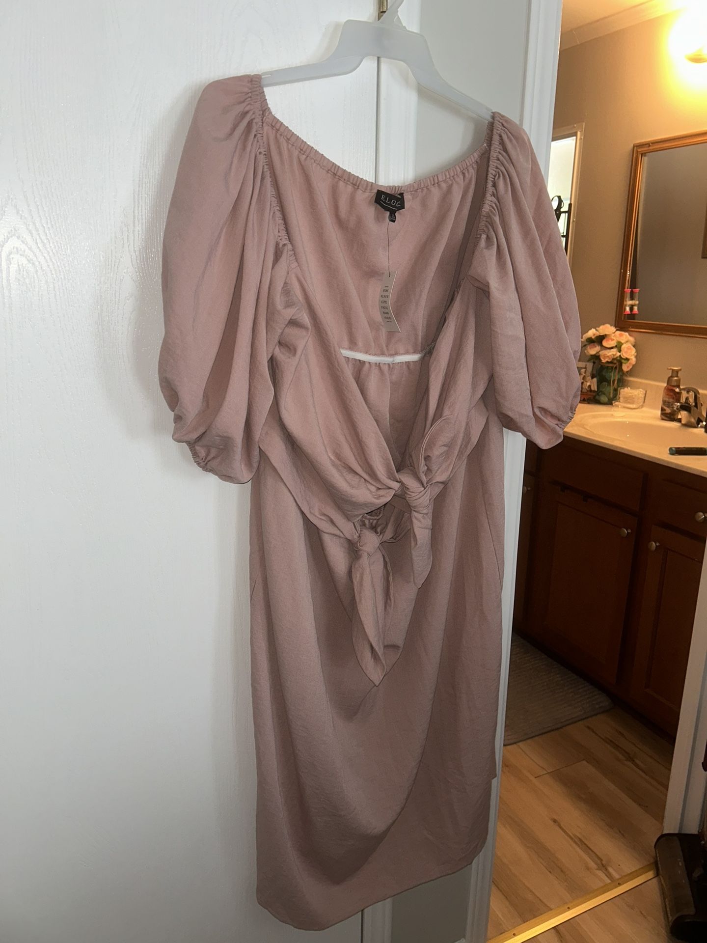 Woman’s Plus Dresses